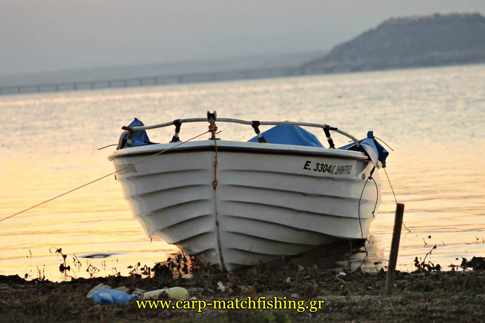 limni-polyfitoy-boat-carpmatchfishing